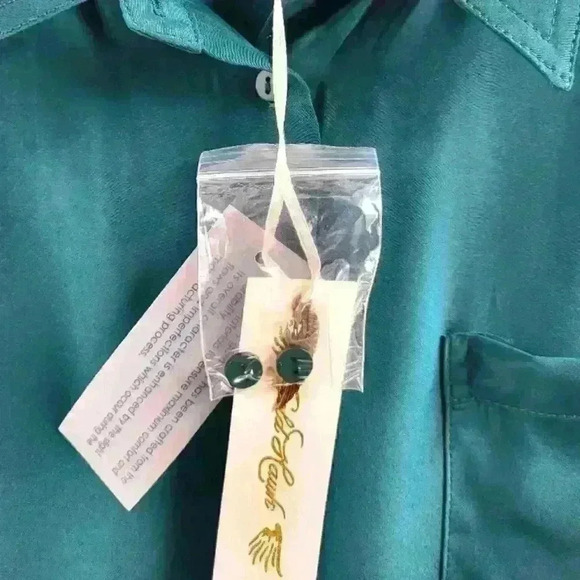 Gold Hawk Green Silk LA Loose Shirt One Pocket Convertible Dress Black Small. - Picture 7 of 9